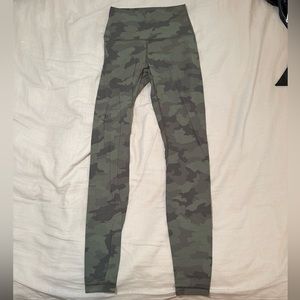 Lululemon Camo align leggings